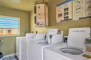 9390 W Flagler St, Miami, FL 33174 - Photo 25