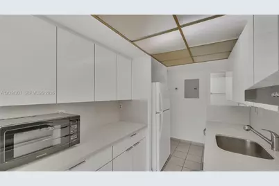 9390 W Flagler St #210A, Miami, FL 33174 - Photo 11