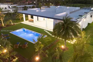 13231 SW 220th St, Miami, FL 33170 - Photo 11