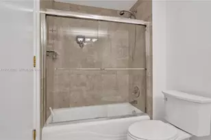 20201 E Country Club Dr, Aventura, FL 33180 - Photo 57