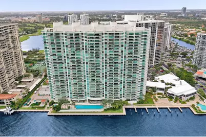 20201 E Country Club Dr #1408, Aventura, FL 33180 - Photo 15