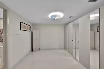 1800 S Ocean Dr #2007, Hallandale Beach, FL 33009 - Photo 21
