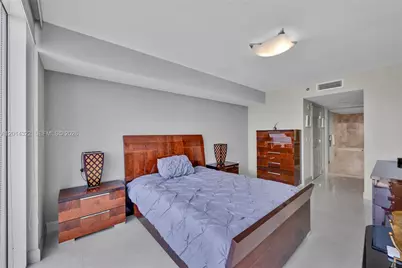1800 S Ocean Dr #2007, Hallandale Beach, FL 33009 - Photo 17