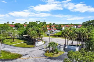 8200 SW 210th St, Cutler Bay, FL 33189 - Photo 15