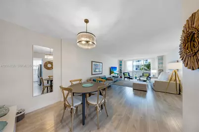 800 West Ave #338, Miami Beach, FL 33139 - Photo 3
