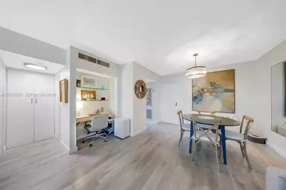 800 West Ave #338, Miami Beach, FL 33139 - Photo 5