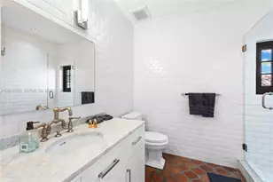 1201 NE 83rd St, Miami, FL 33138 - Photo 25