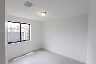 9155 NW 32nd Ave, Miami, FL 33147 - Photo 7