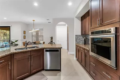 8915 W Watercrest Cir W, Parkland, FL 33076 - Photo 15