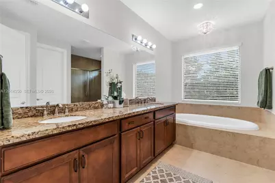8915 W Watercrest Cir W, Parkland, FL 33076 - Photo 47