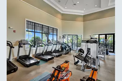 8915 W Watercrest Cir W, Parkland, FL 33076 - Photo 73