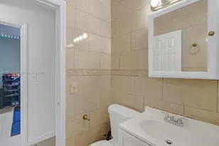 1379 NE 177th St, North Miami Beach, FL 33162 - Photo 17