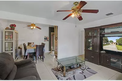1379 NE 177th St, North Miami Beach, FL 33162 - Photo 9