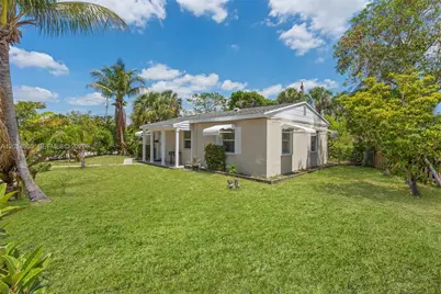 376 W 14th St, Riviera Beach, FL 33404 - Photo 3
