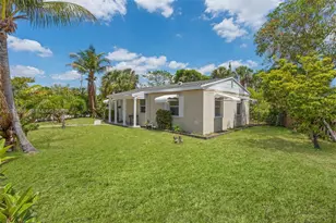 376 W 14th St, Riviera Beach, FL 33404 - Photo 3