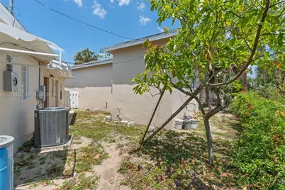 376 W 14th St, Riviera Beach, FL 33404 - Photo 23
