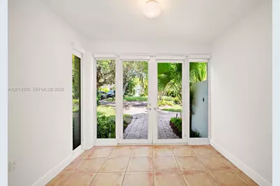 512 Warren Ln, Key Biscayne, FL 33149 - Photo 29