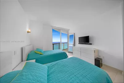 6365 Collins Ave #3202, Miami Beach, FL 33141 - Photo 31