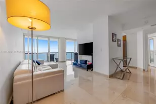 6365 Collins Ave, Miami Beach, FL 33141 - Photo 11
