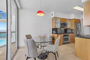 6365 Collins Ave, Miami Beach, FL 33141 - Photo 19