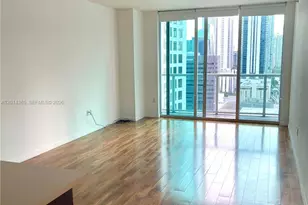 55 SE 6th St, Miami, FL 33131 - Photo 15