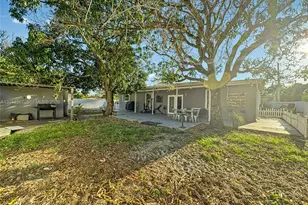 18901 NW 28th Pl, Miami Gardens, FL 33056 - Photo 35