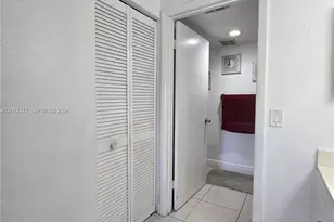 1001 Coral Club Dr, Coral Springs, FL 33071 - Photo 5