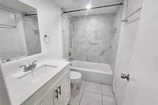 1001 Coral Club Dr, Coral Springs, FL 33071 - Photo 23