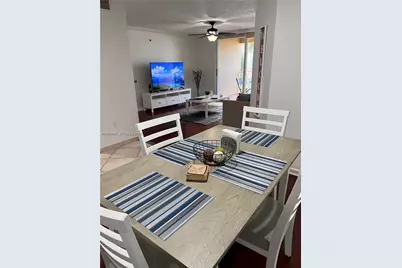 19655 E Country Club Dr #6106, Aventura, FL 33180 - Photo 23