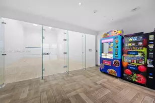 4010 S Ocean Dr, Hollywood, FL 33019 - Photo 29