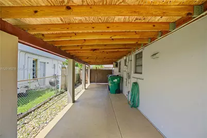 9930 SW 40th Ter, Miami, FL 33165 - Photo 27