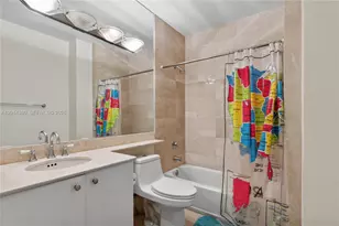 100 Meridian Ave, Miami Beach, FL 33139 - Photo 13