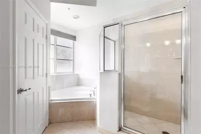 100 Meridian Ave #244, Miami Beach, FL 33139 - Photo 11