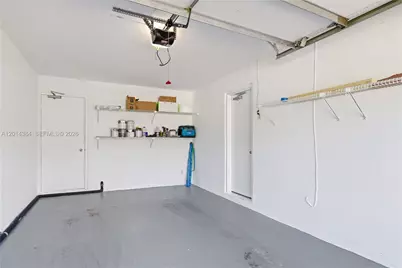 4690 S Fountains Dr S, Lake Worth, FL 33467 - Photo 25
