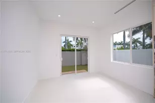 10381 NW 67th Terrace, Doral, FL 33178 - Photo 21