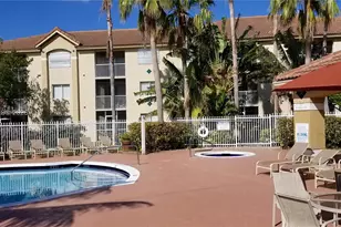 470 S Park Rd, Hollywood, FL 33021 - Photo 15