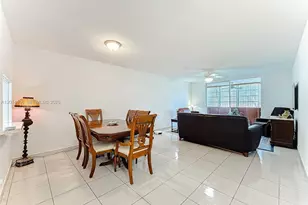 1401 NE Miami Gardens Dr, Miami, FL 33179 - Photo 13
