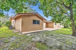 3691 NW 78th Ln, Coral Springs, FL 33065 - Photo 7