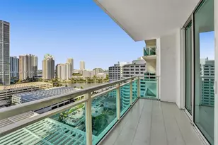 950 Brickell Bay Dr, Miami, FL 33131 - Photo 1