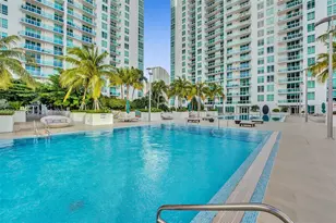 950 Brickell Bay Dr, Miami, FL 33131 - Photo 15