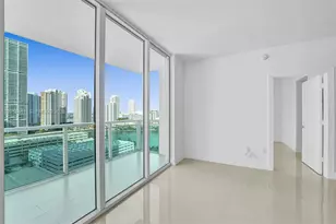 950 Brickell Bay Dr, Miami, FL 33131 - Photo 7