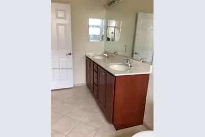 8879 SW 227th Ter, Cutler Bay, FL 33190 - Photo 21