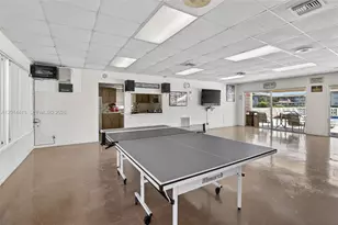 1817 S Ocean Dr, Hallandale Beach, FL 33009 - Photo 25
