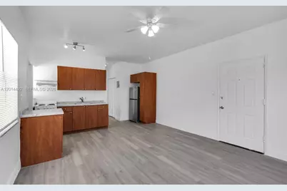 835 83rd St, Miami Beach, FL 33141 - Photo 31