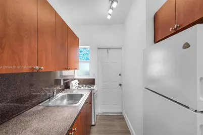 835 83rd St, Miami Beach, FL 33141 - Photo 25