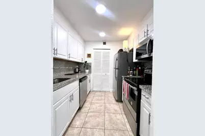 500 NE 2nd St #211, Dania Beach, FL 33004 - Photo 7
