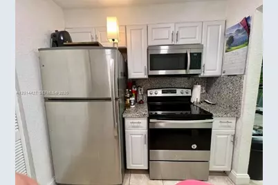 500 NE 2nd St #211, Dania Beach, FL 33004 - Photo 3