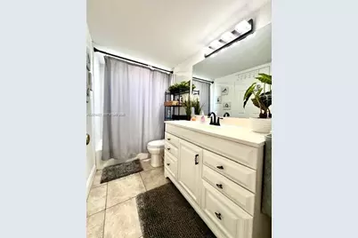 500 NE 2nd St #211, Dania Beach, FL 33004 - Photo 11
