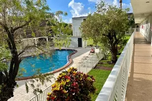 500 NE 2nd St, Dania Beach, FL 33004 - Photo 17