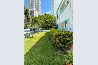 6490 Collins Ave #14, Miami Beach, FL 33141 - Photo 19